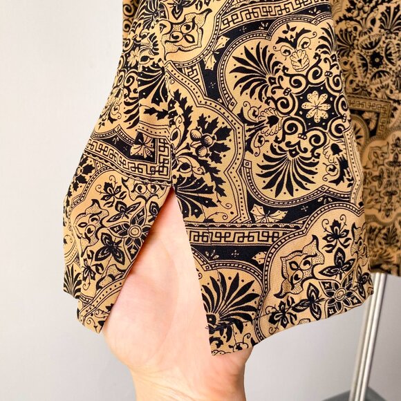 🍂Elegant Navy and Tan Ocher Mosaic Print Tunic with Long Sleeves 100% Silk - Picture 5 of 6